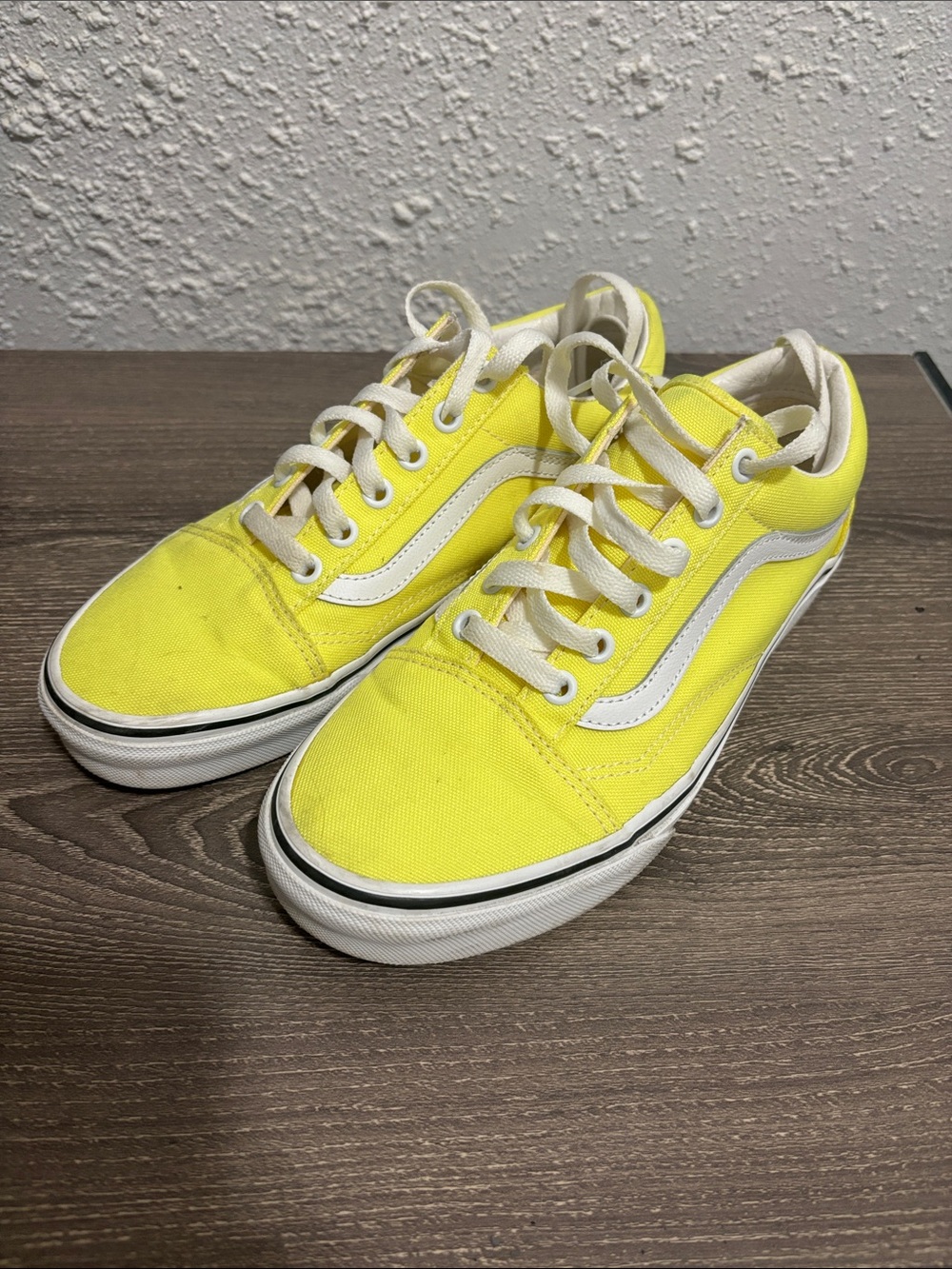 Vans Old Skool Sneakers in Bright Yellow